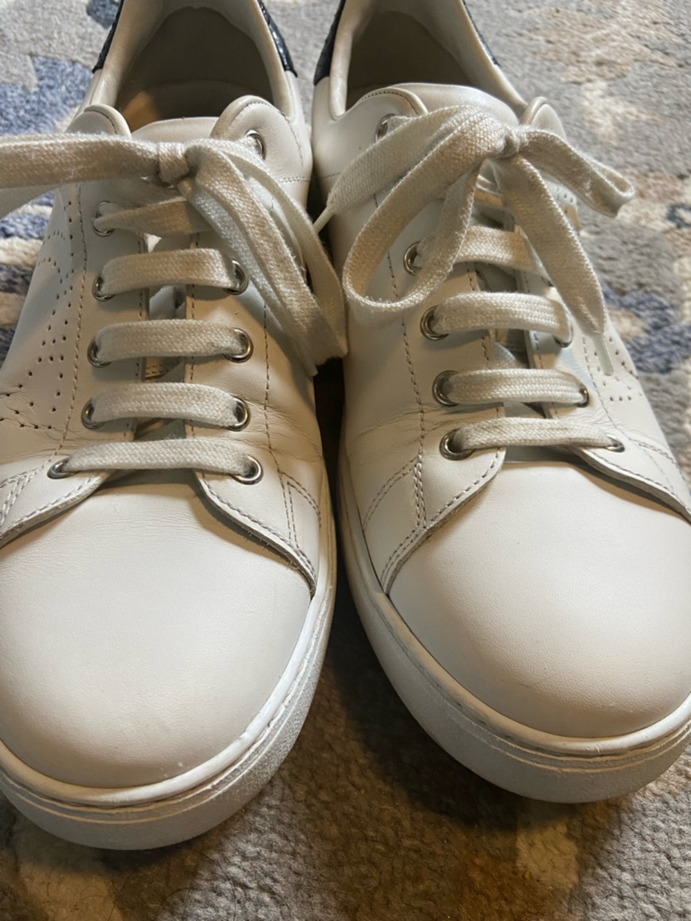 Salvatore Ferragamo White Leather Low-Top Sneakers with Black Heel